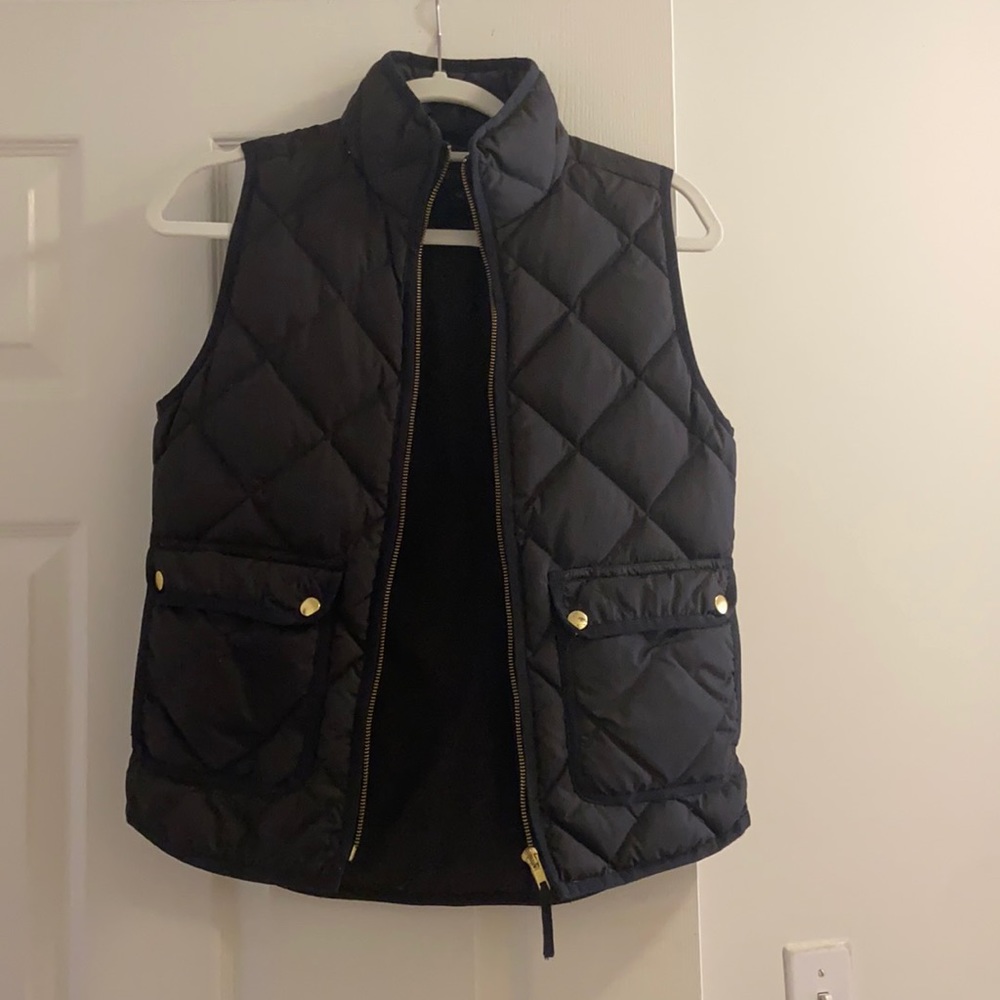 Black Trendy Vest